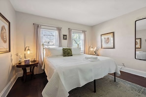 Townhome, Multiple Beds, Patio, Garden View (Summit Scholars 1) - Summit Scholars 1 For 6! (Columbus)