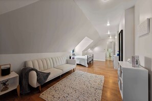 Townhome, Multiple Beds, Patio, Garden View (Summit Scholars 1) | Interior - Summit Scholars 1 For 6! (Columbus)