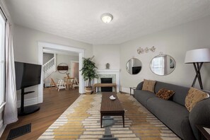 Townhome, Multiple Beds, Patio, Garden View (Summit Scholars 1) | Living area | 42-inch flat-screen TV with digital channels - Summit Scholars 1 For 6! (Columbus)