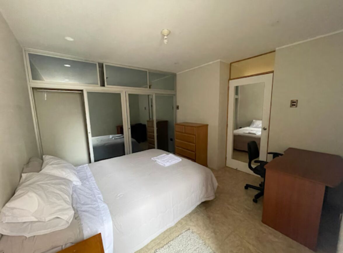 4 chambres, fer et planche à repasser, Wi-Fi, draps fournis