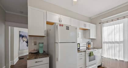 Summit Scholars Suites For 12!