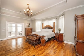 House, Multiple Beds, Patio, Garden View (The Bishops Manor)
