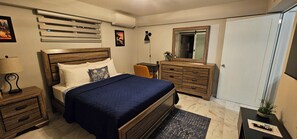 1 bedroom, desk, iron/ironing board, free WiFi