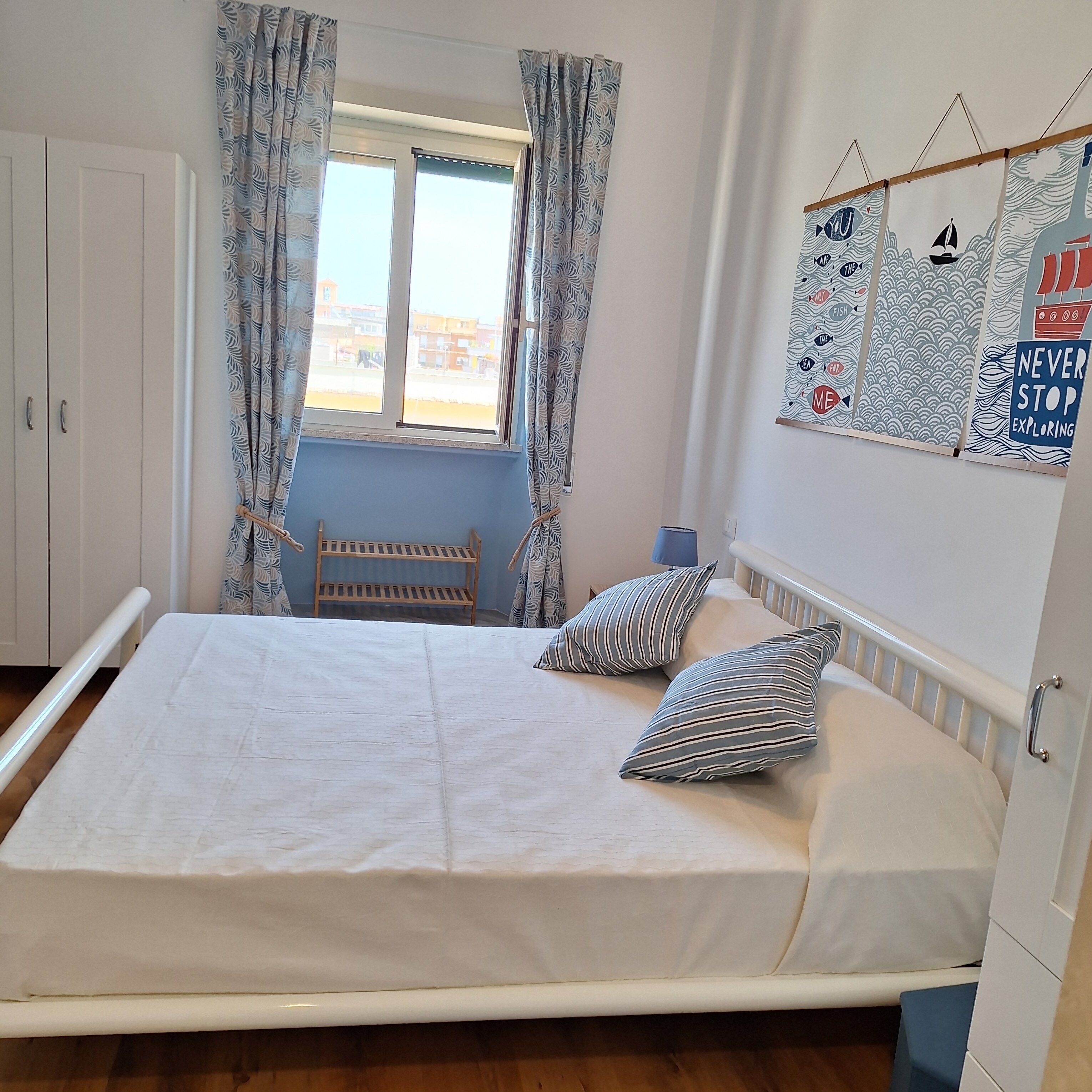 1 chambre, lit parapluie, Wi-Fi gratuit, draps fournis