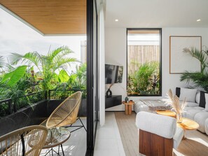 Apartamento Deluxe | Balcón