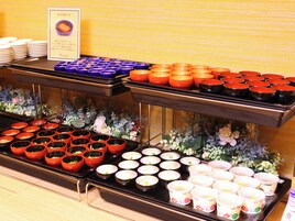 Päivittäinen buffetaamiainen maksusta