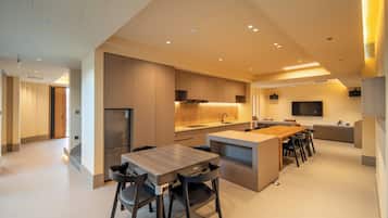 Rumah Desain, pemandangan bukit | Dapur pribadi | Mesin pembuat kopi/teh dan ketel listrik