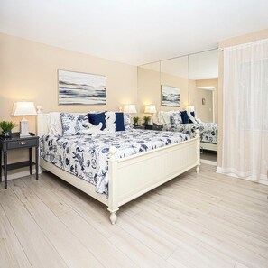 2 soverom, strykejern/-brett, reiseseng for barn og wi-fi (inkludert)