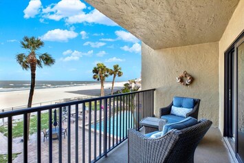 Large balcony Gulf View