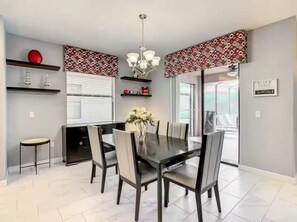 Dining - Family Paradise at Solterra (Davenport)