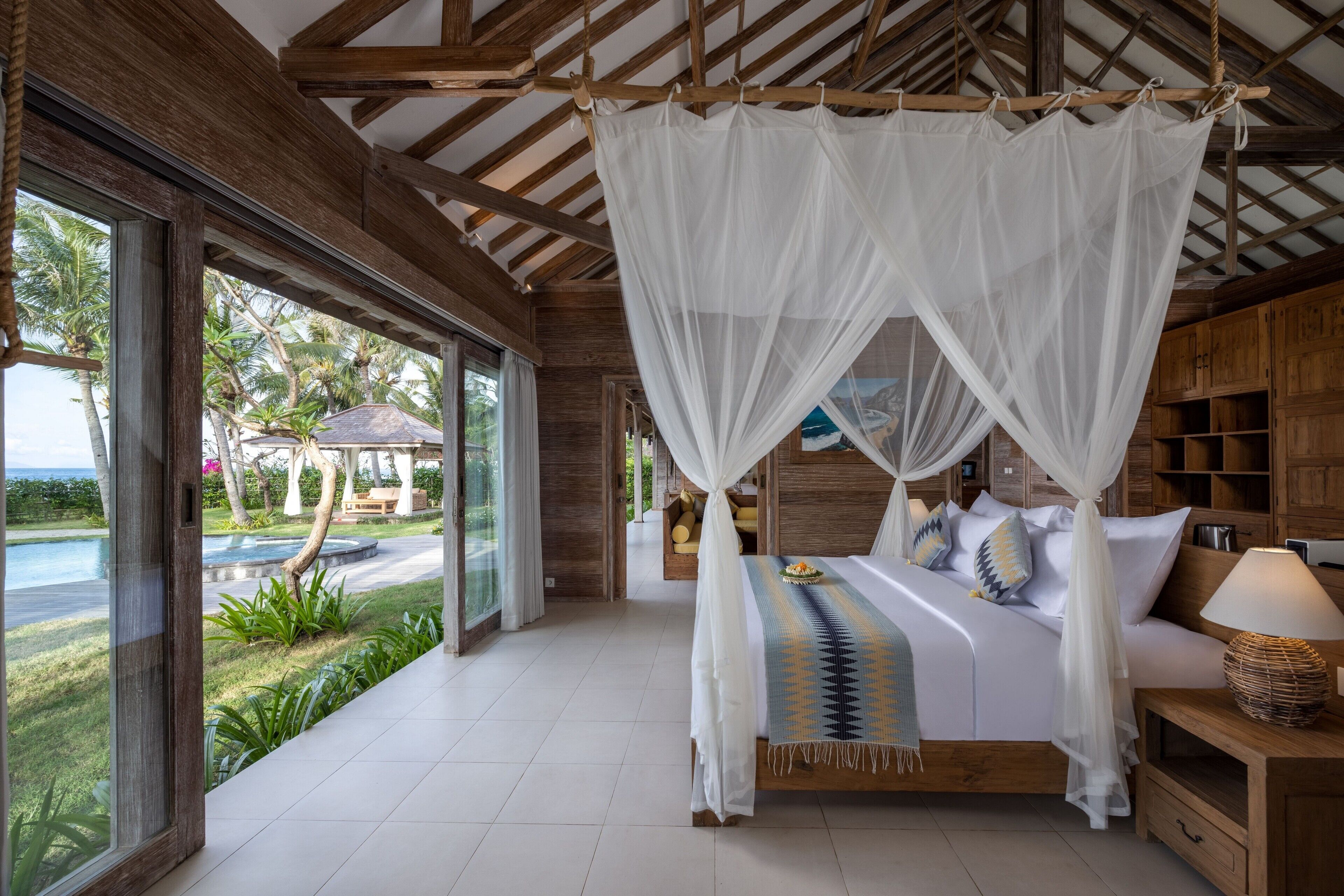 Beach Front Signature President Three Bedroom Pool Villa