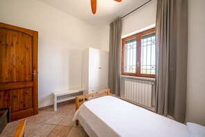 3 Schlafzimmer, Bügeleisen/Bügelbrett, kostenloses WLAN, Bettwäsche