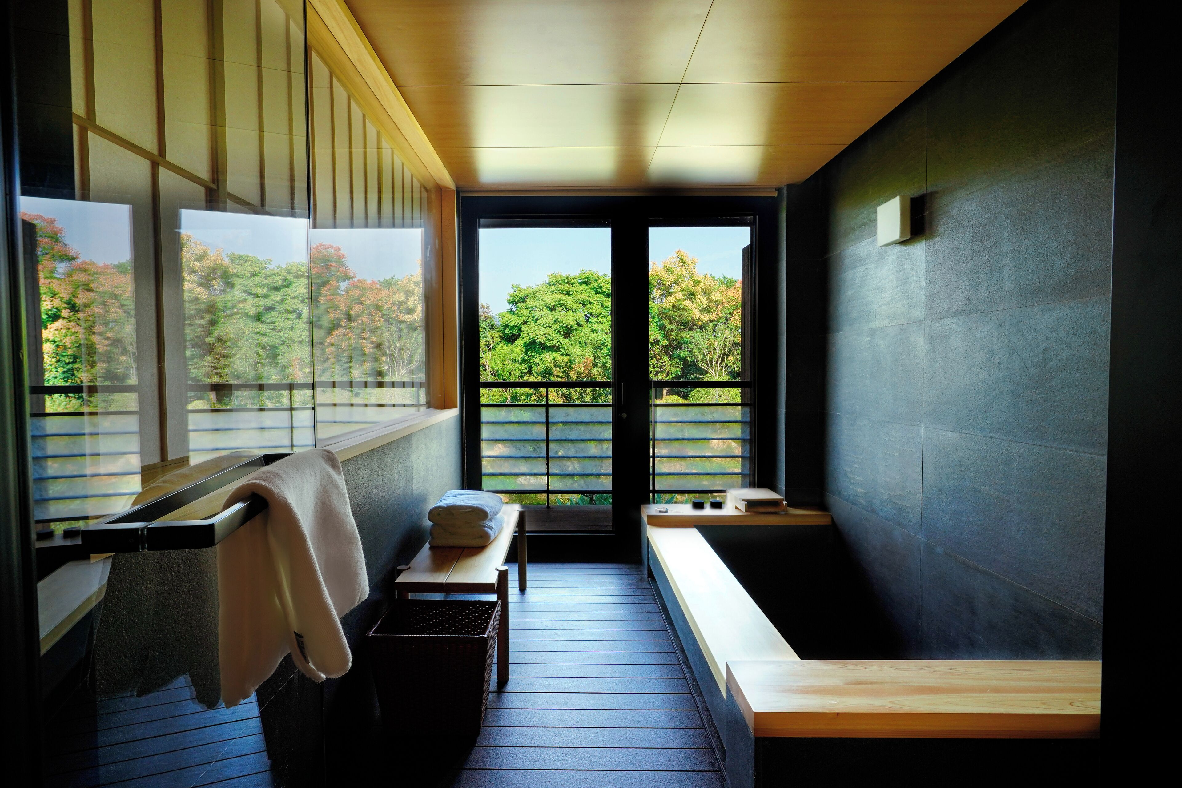 Premium bedding, blackout drapes, free WiFi, bed sheets