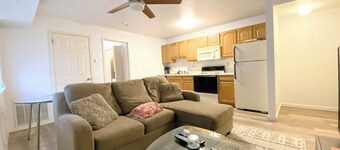 Chic 1-bedroom apartment with AC, WiFi in vibrant Wilmington with Laundry