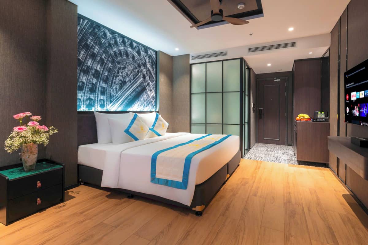 Superior Double or Twin Room, Ocean View | Peralatan tempat tidur premium, busa memori, peti besi dalam bilik 