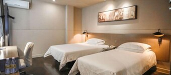 Jinjiang Inn Select Hotel (Beijing Shougang Park Pingguoyuan Subway Station)