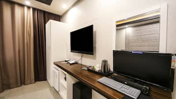 Business Twin Room | Free WiFi
