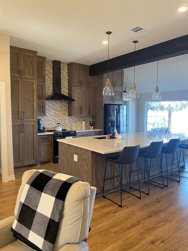 The Lake Houston Escape