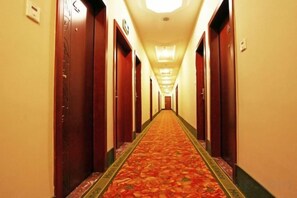 Unclassified image, 3 of 28, button - GreenTree Smart Choice Hotel (Shanghai Chest hospital Hongqiao Road Metro Station) (Shanghai)