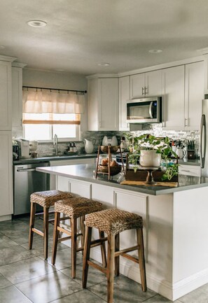 Microwave, dishwasher, paper towels