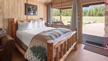 1 slaapkamer, een strijkplank/strijkijzer, wifi, beddengoed