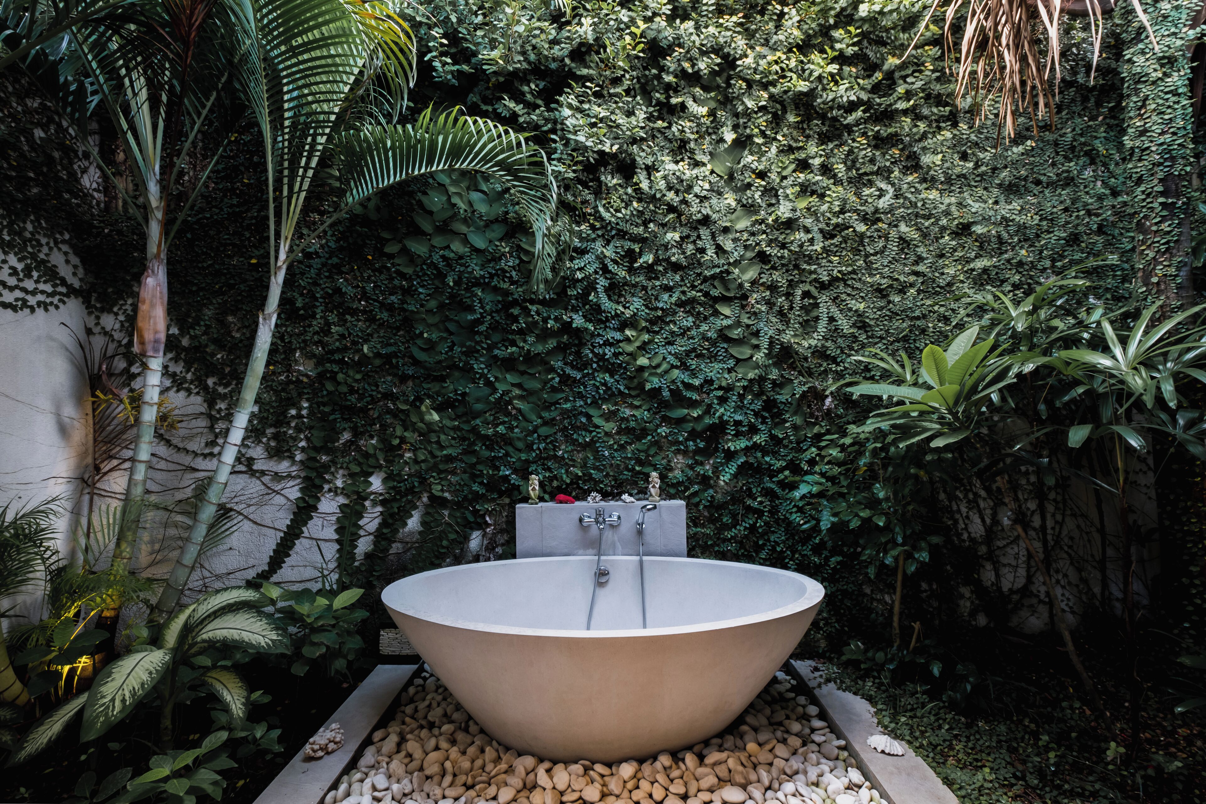 Villa, 4 habitaciones, vista al jardín | 4 habitaciones, caja de seguridad en la habitación y escritorio 