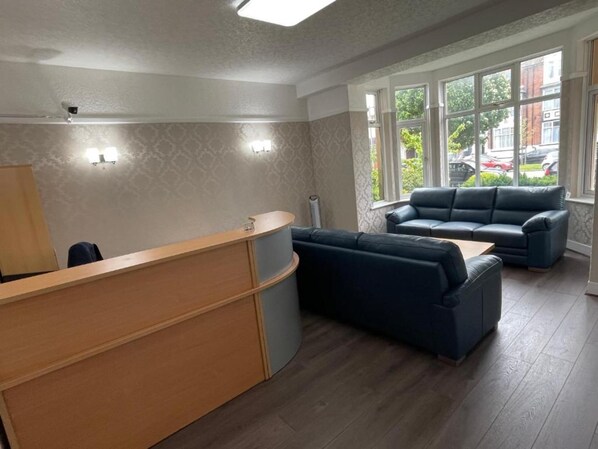 Reception - GNDJ Hotel (Skegness)