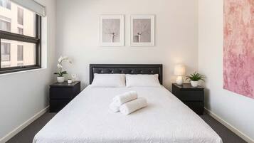 Iron/ironing board, free WiFi