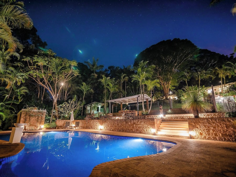 Outdoor pool, free cabanas, pool umbrellas