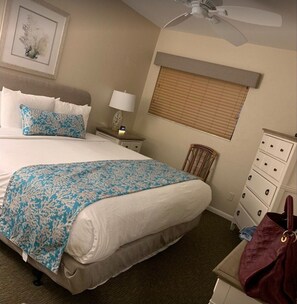 2 chambres, fer et planche à repasser, Wi-Fi, literie fournie