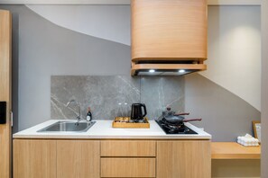 Plaque de cuisson, lave-vaisselle, plancha