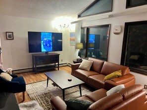 TV connectée, cheminée