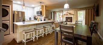 Poconos Hideaway - 115