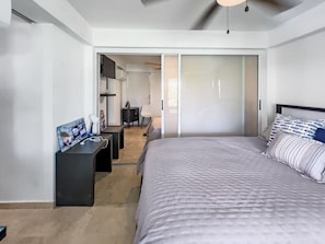 3 chambres, bureau, lit de bébé portatif, accès au Wi-Fi (inclus)