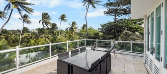 Villa Capitan | Spacious House W/ Pool & Beach