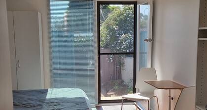 Footy Favourite - Gather Round Perfection