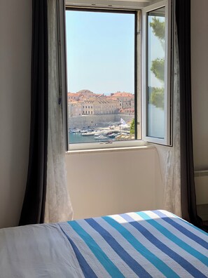 Comfort Apartment, City View | Iron/ironing board, free WiFi - Mia's Wonderland (Dubrovnik)