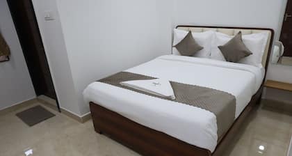 Innzoy Hotels - TNGO Colony