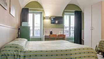 House | 1 bedroom, laptop workspace, bed sheets