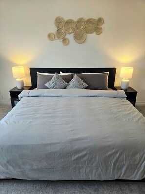 3 bedrooms, iron/ironing board, free WiFi, bed sheets