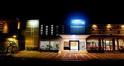 Lombok Mayura Hotel