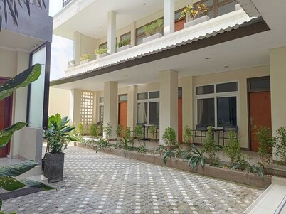 Lombok Mayura Hotel
