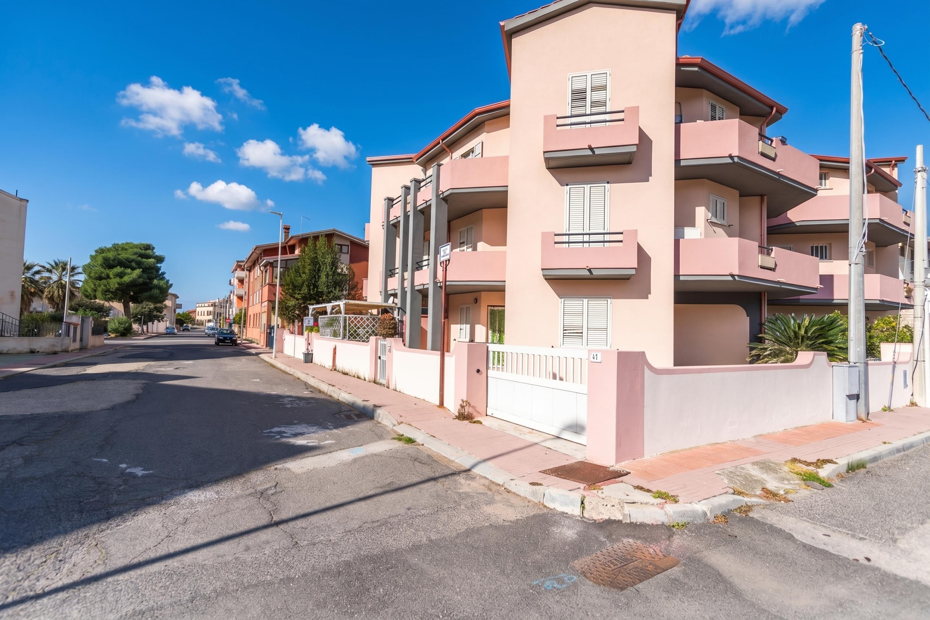 Standard Apartment, Multiple Bedrooms (Residence 4 Colonne) | Exterior