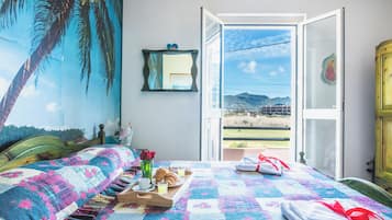Standard Apartment, Multiple Bedrooms (Residence 4 Colonne) | 2 bedrooms, iron/ironing board, WiFi, bed sheets