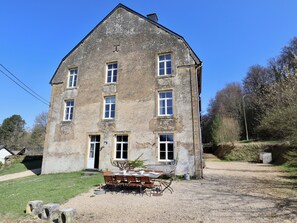 Buiten dineren
