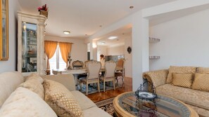 Photo non classée, 4 sur 33, bouton