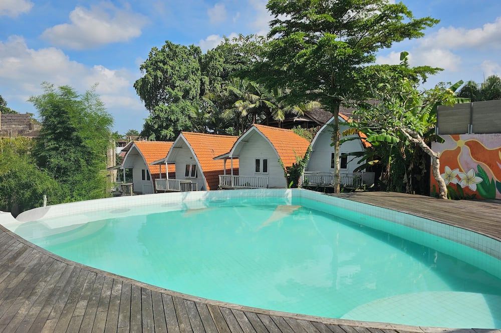 Cove Wong Village