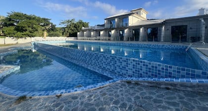 The Waterfront Oasis