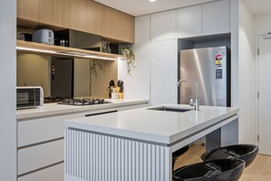 Fridge, microwave, oven, stovetop