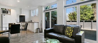 Taupo Getaway - beautiful new apartment with privacy, ambience, courtyard, & offstreet parking